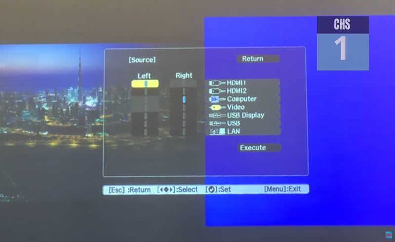 How to Split Screen on Projector?
