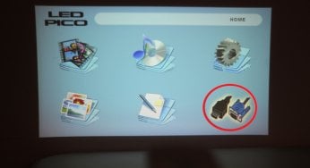 AAXA LED Pico Projector iPhone Connection Guide
