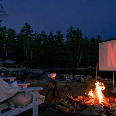 Best Projector for Outdoor Movies for 2022