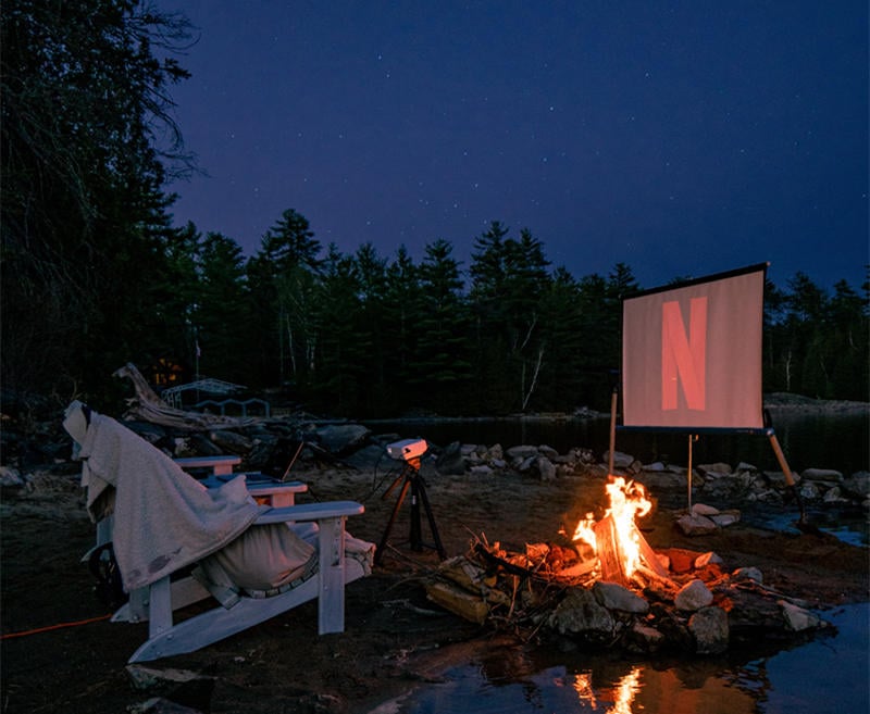 Best Projector for Outdoor Movies 2022