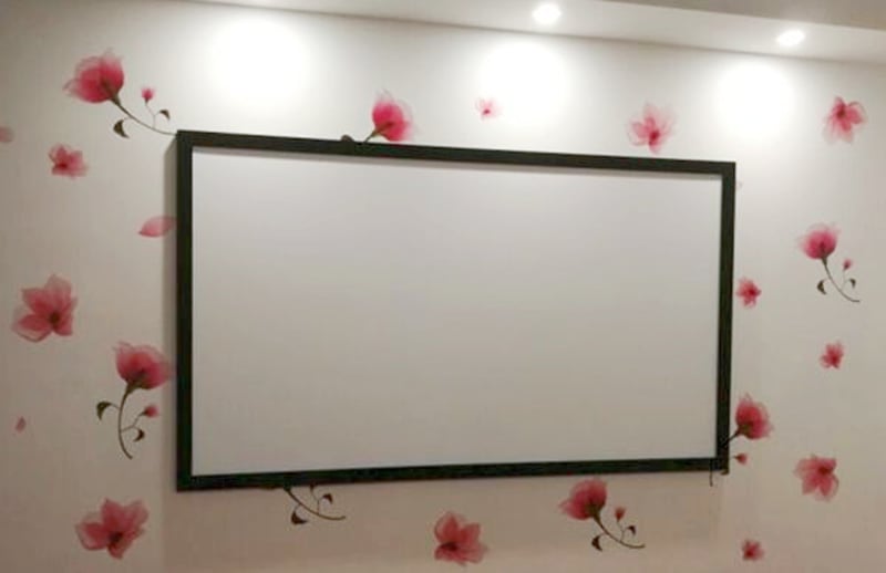 Pros and Cons of Grey Projector Screen