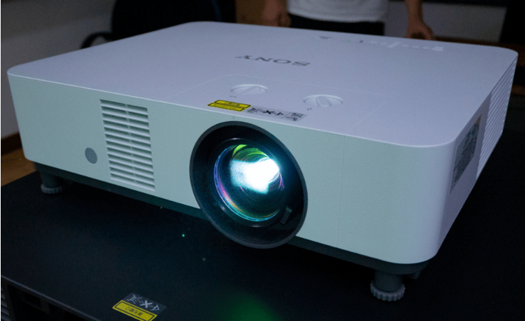 Sony VPL-P520HZ Review: Powerful Business and Education Projector