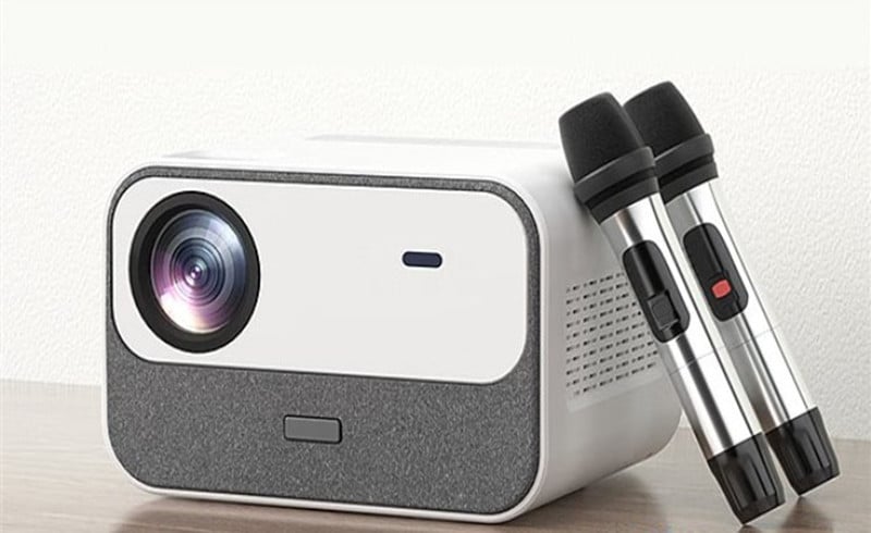Ristar Q8 Projector Review: How is It?