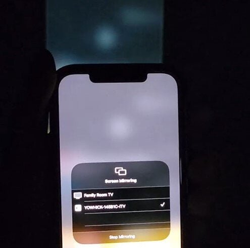 YOWHICK Projector iPhone Connection Method
